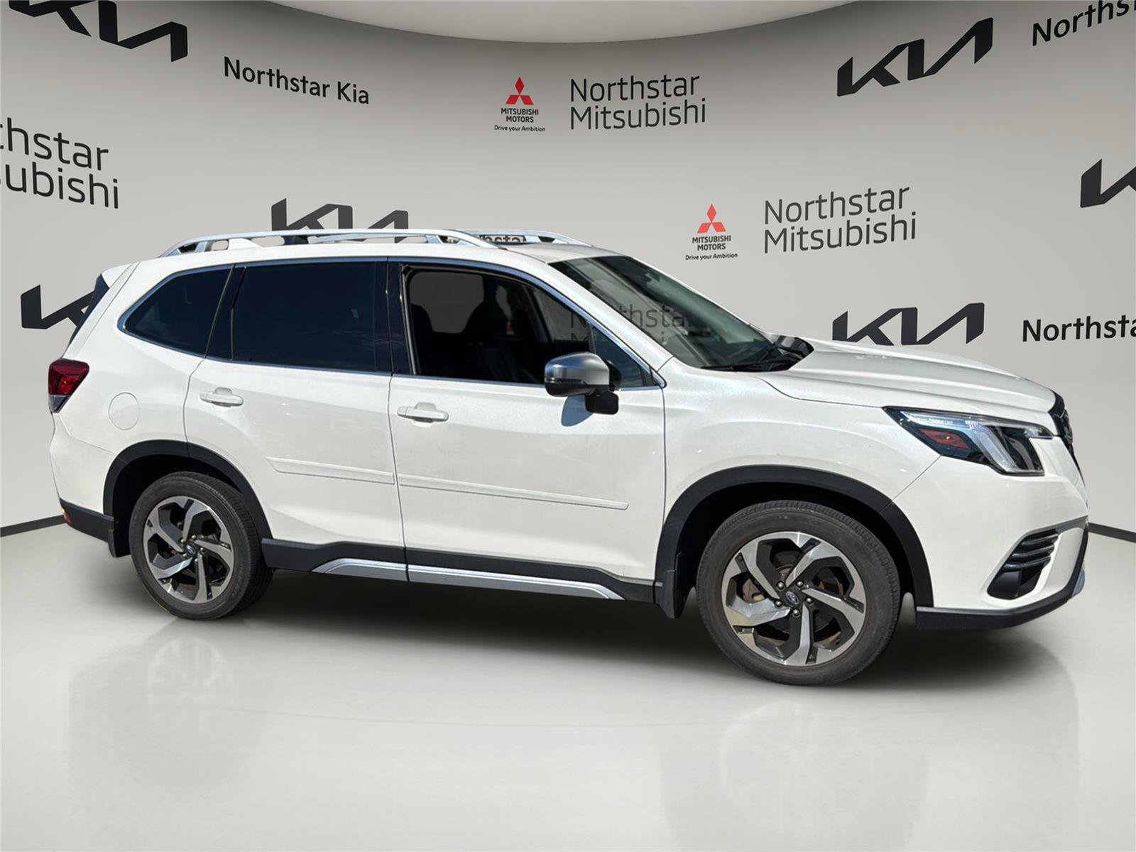 Used 2022 Subaru Forester Touring AWD/4WD image 7