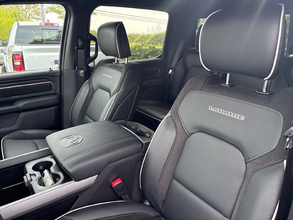 New 2026 RAM 1500 Laramie w/ Night Edition AWD/4WD image 22