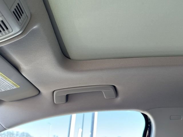 New 2026 Volkswagen Taos SEL image 14