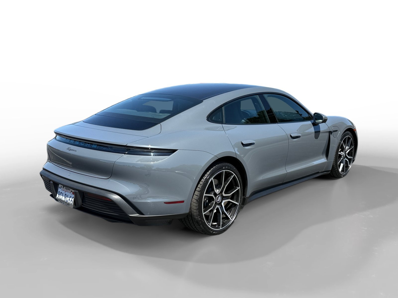 Used 2022 Porsche Taycan RWD image 5