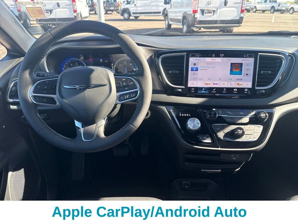 New 2026 Chrysler Voyager LX image 10