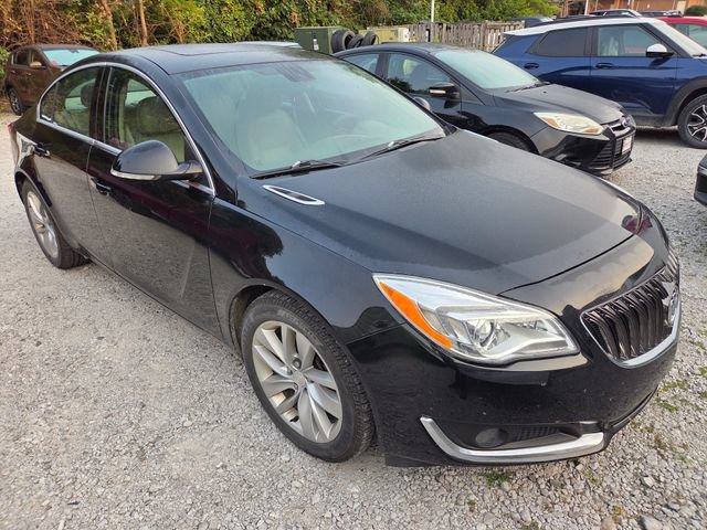 Used 2017 Buick Regal Premium FWD image 3