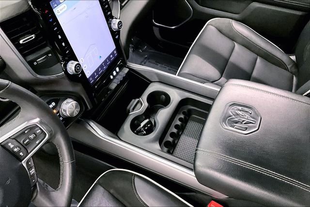 Used 2025 RAM 1500 Laramie AWD/4WD image 17