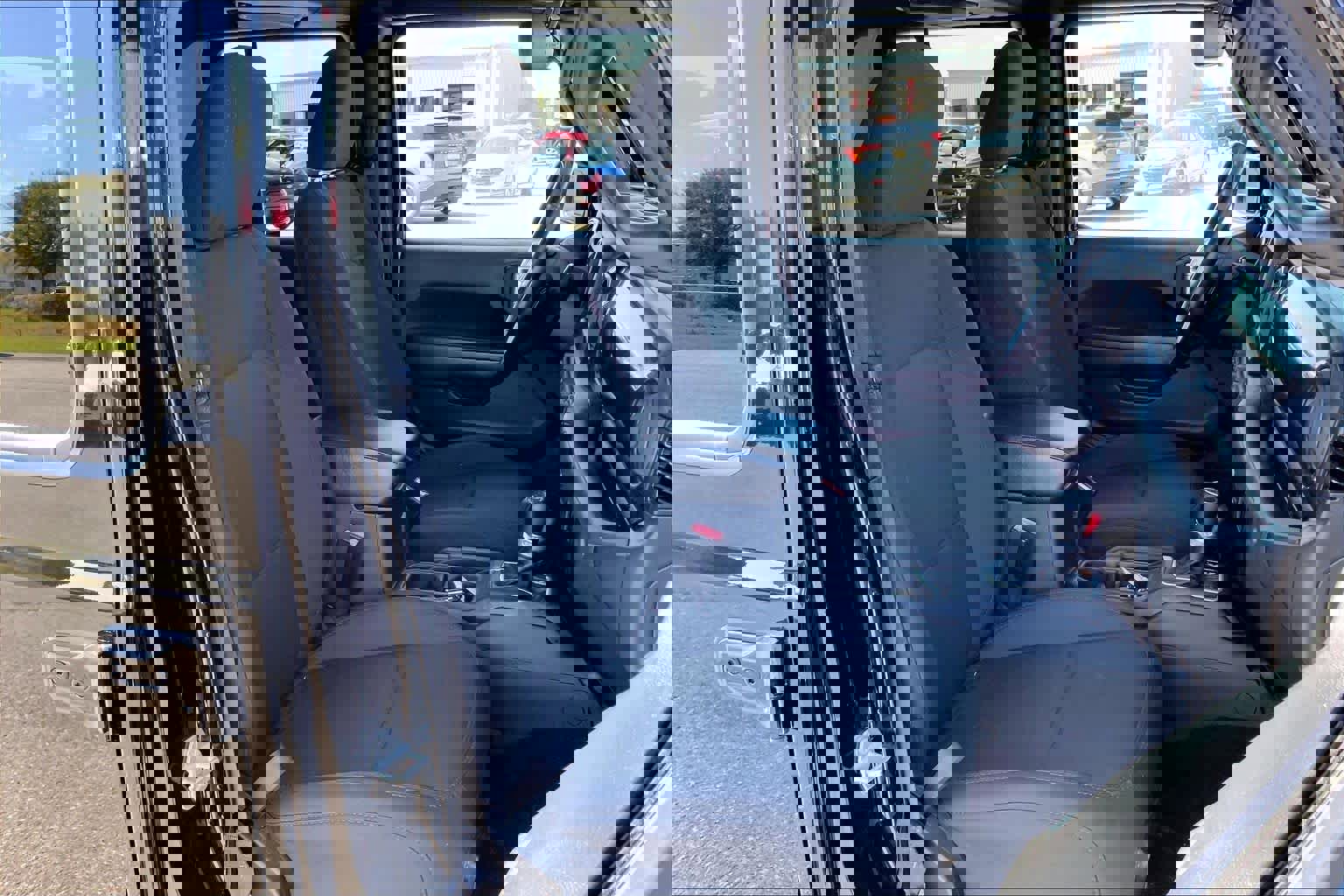 Used 2022 Jeep Gladiator Sport image 9