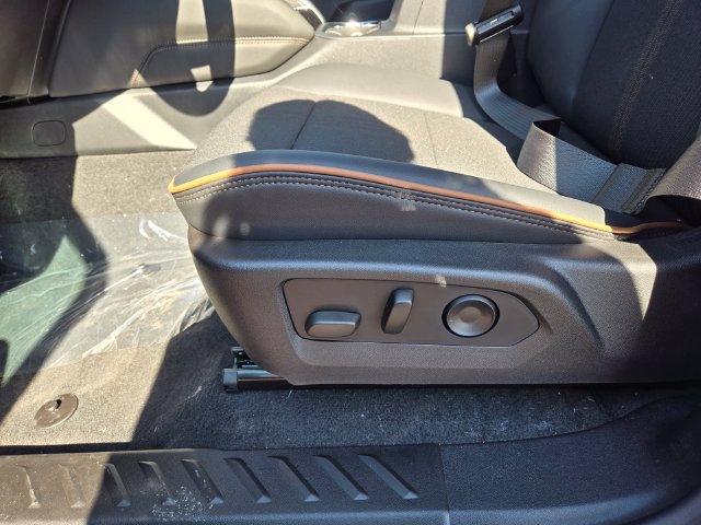 New 2026 GMC Canyon AT4 w/ Nightfall Essentials Package AWD/4WD image 8