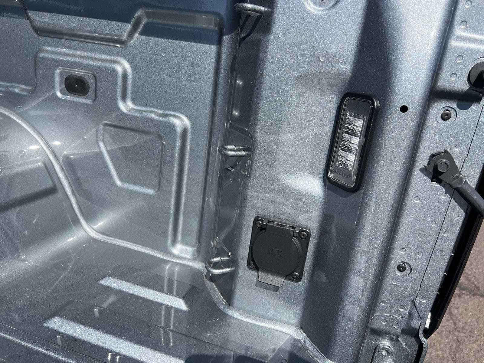 Used 2026 GMC Sierra 1500 Elevation image 15