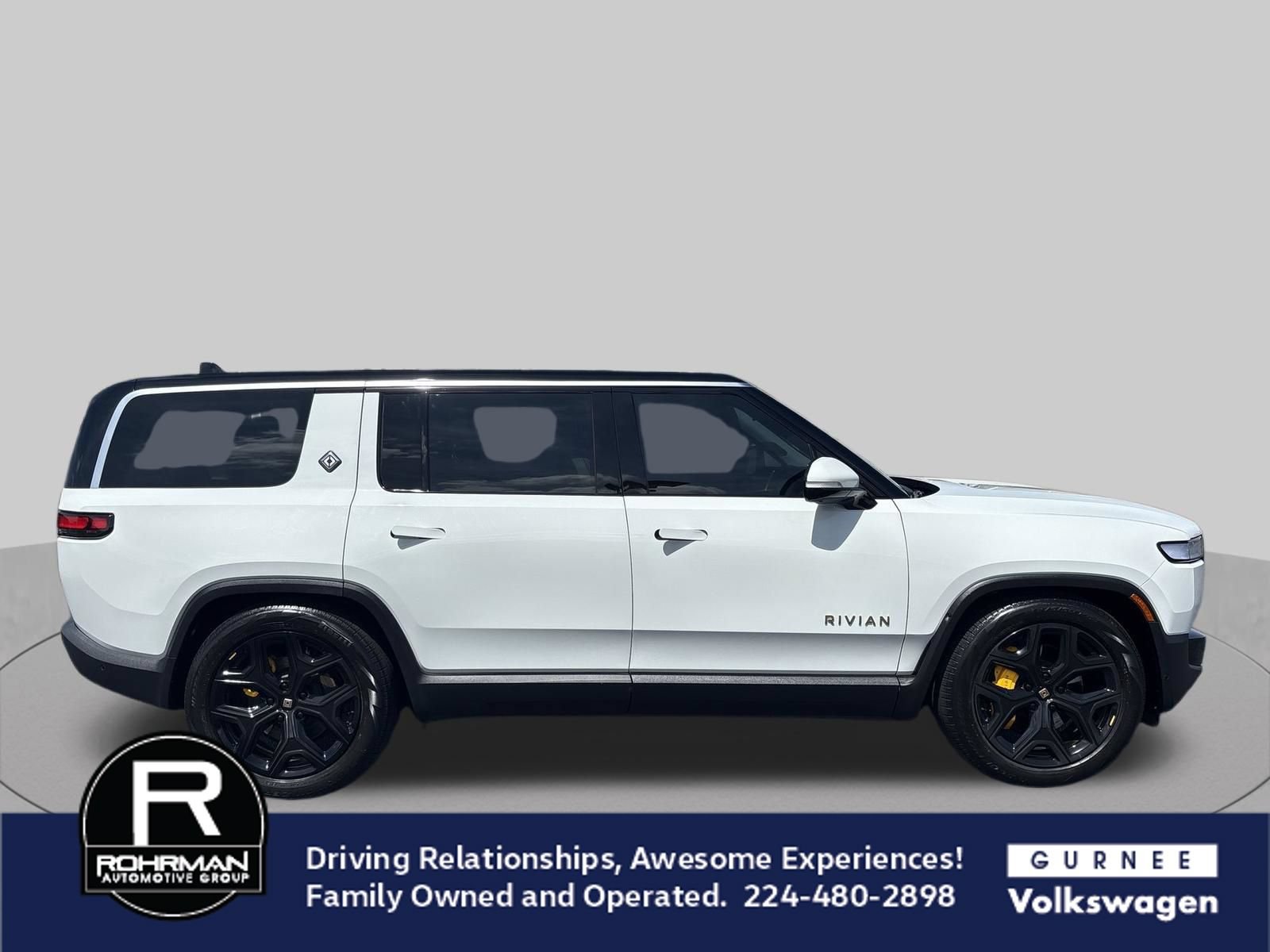 Used 2023 Rivian R1S Adventure AWD/4WD image 10