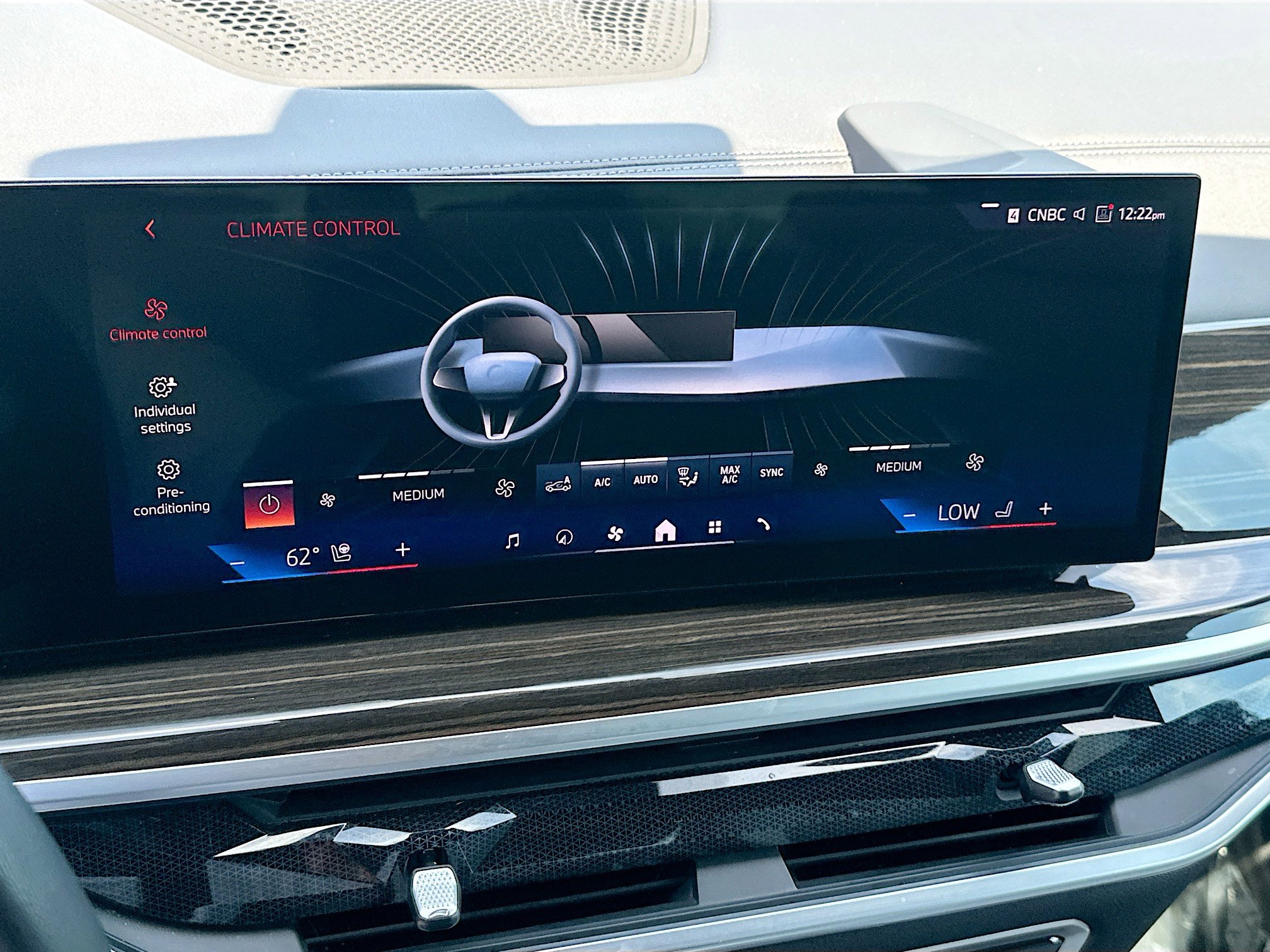 Used 2024 BMW X5 sDrive40i w/ Parking Assistance Package image 16