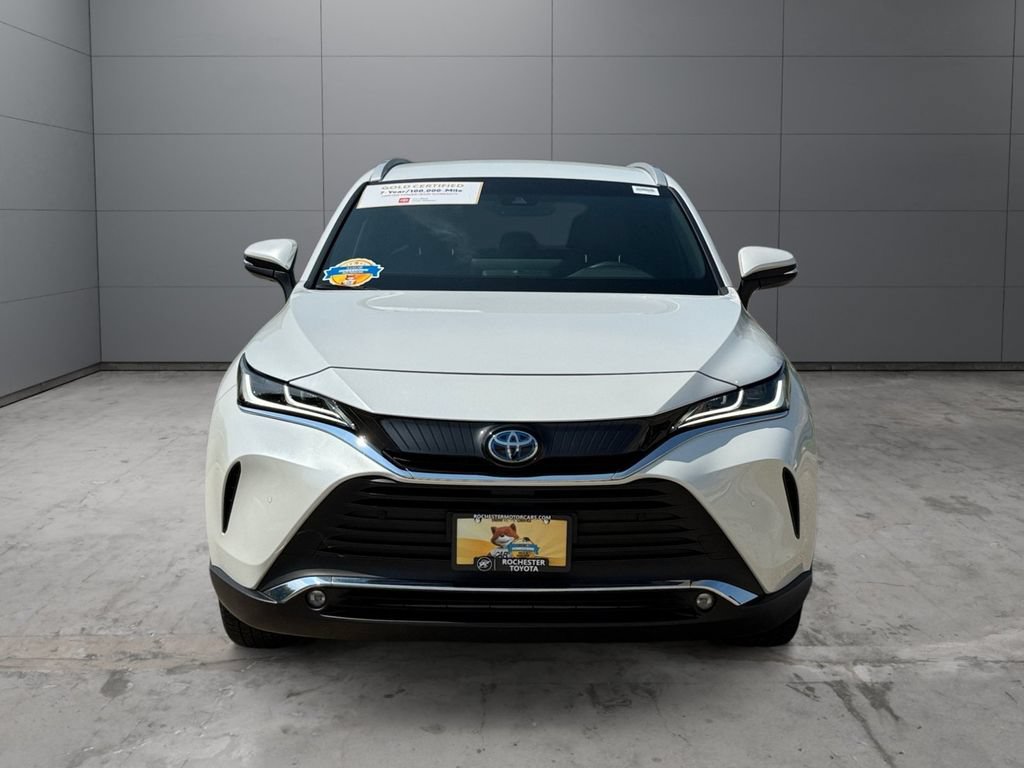 Certified 2024 Toyota Venza XLE AWD/4WD image 8