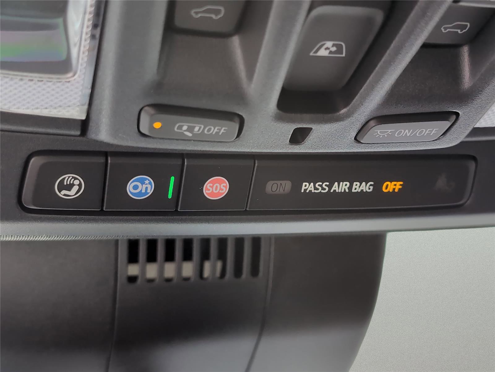 New 2026 GMC Sierra 2500 AT4 w/ AT4 Premium Plus Package image 31