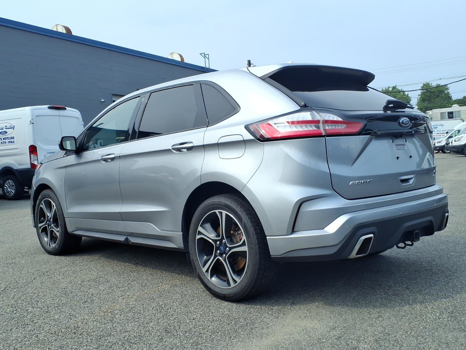 Certified 2020 Ford Edge ST w/ Cold Weather Package AWD/4WD image 26
