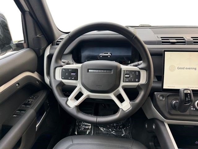 Certified 2026 Land Rover Defender 110 X-Dynamic SE AWD/4WD image 13