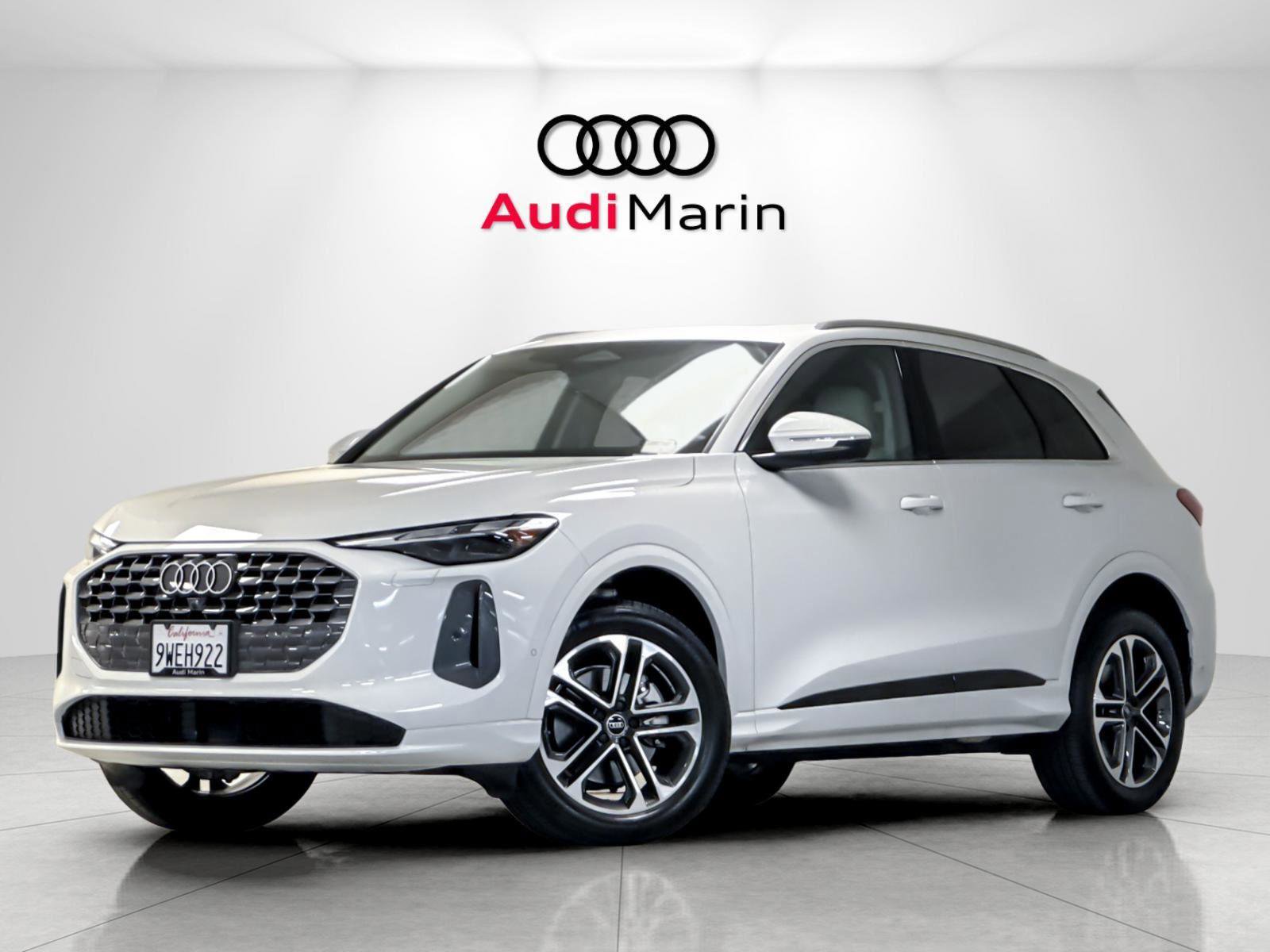 Certified 2025 Audi Q5 Premium w/ Convenience Package