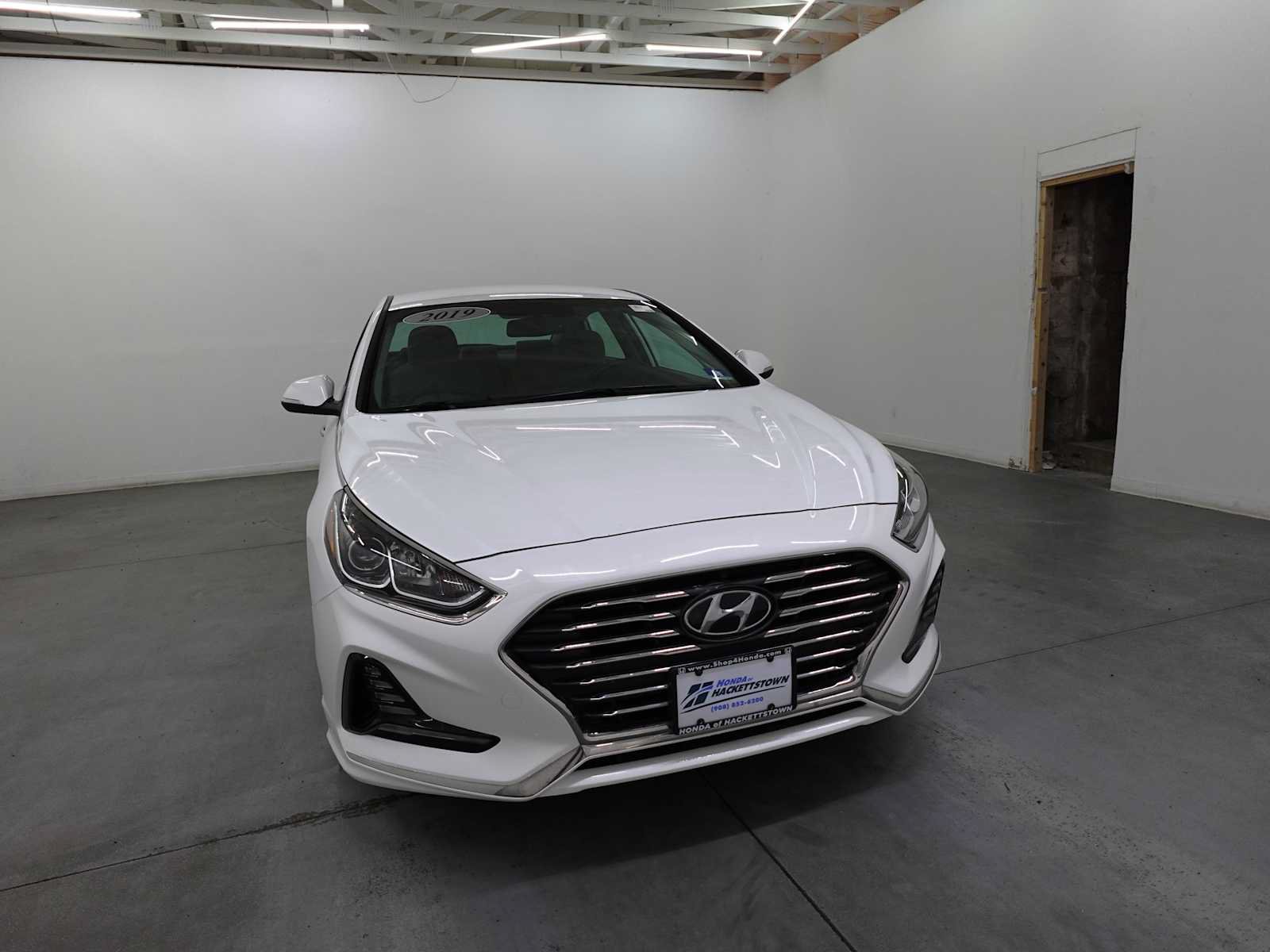 Used 2019 Hyundai Sonata Plug-In Hybrid FWD image 3