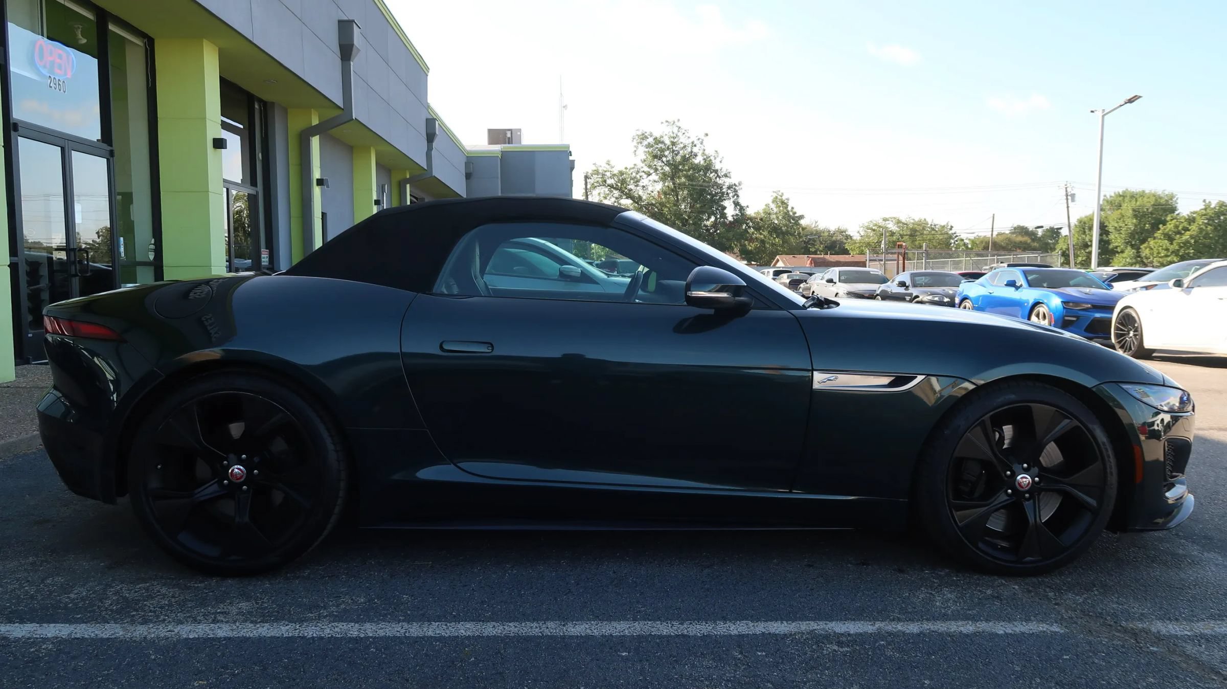 Used 2021 Jaguar F-TYPE R-Dynamic AWD/4WD image 8