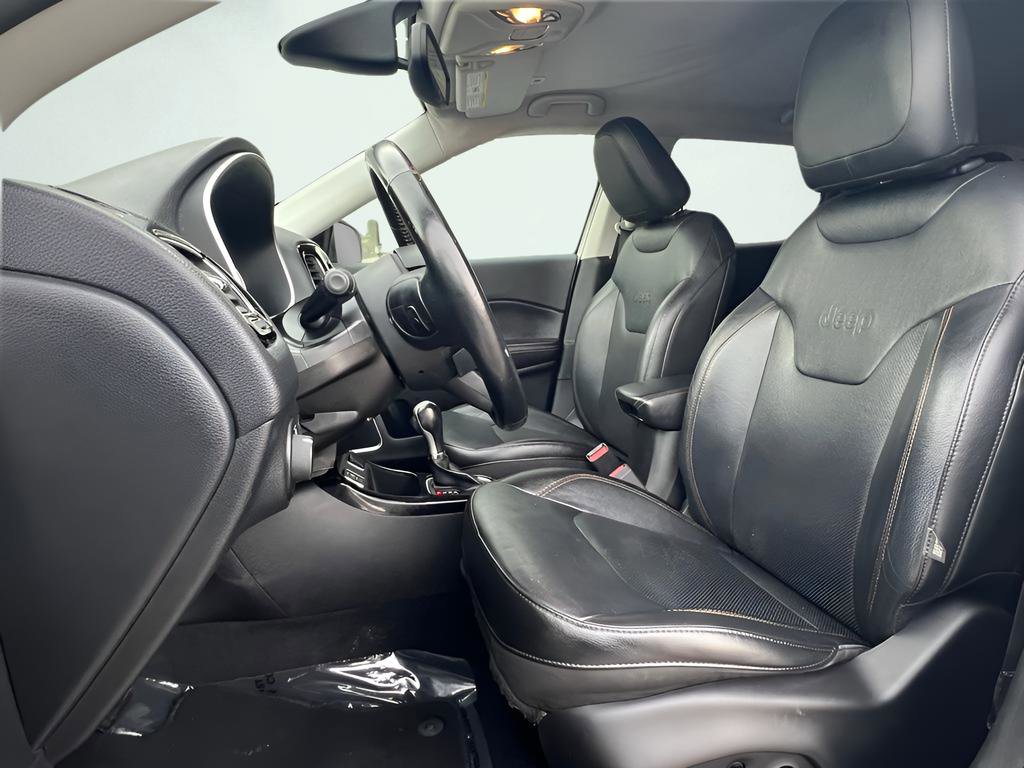 Used 2018 Jeep Compass Limited w/ Safe & Security Group FWD image 17