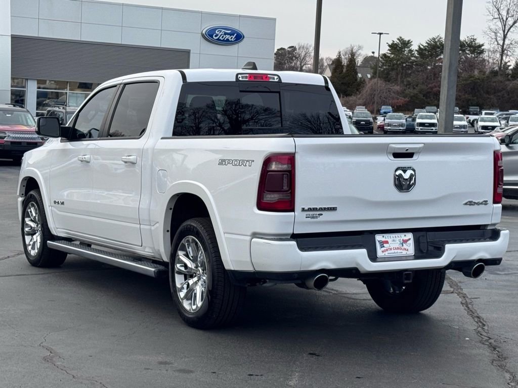 Used 2022 RAM 1500 Laramie w/ Sport Appearance Package image 17