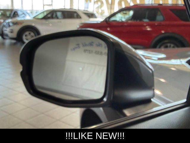 Used 2025 Honda CR-V LX image 24