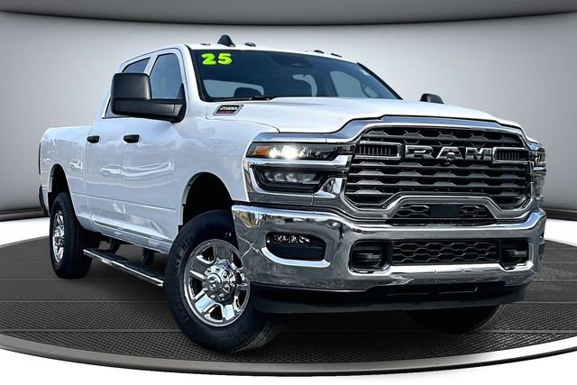 Used 2025 RAM 2500 Tradesman w/ Chrome Appearance Group image 3
