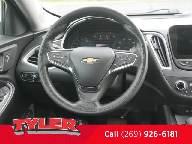 Used 2024 Chevrolet Malibu LT FWD image 43