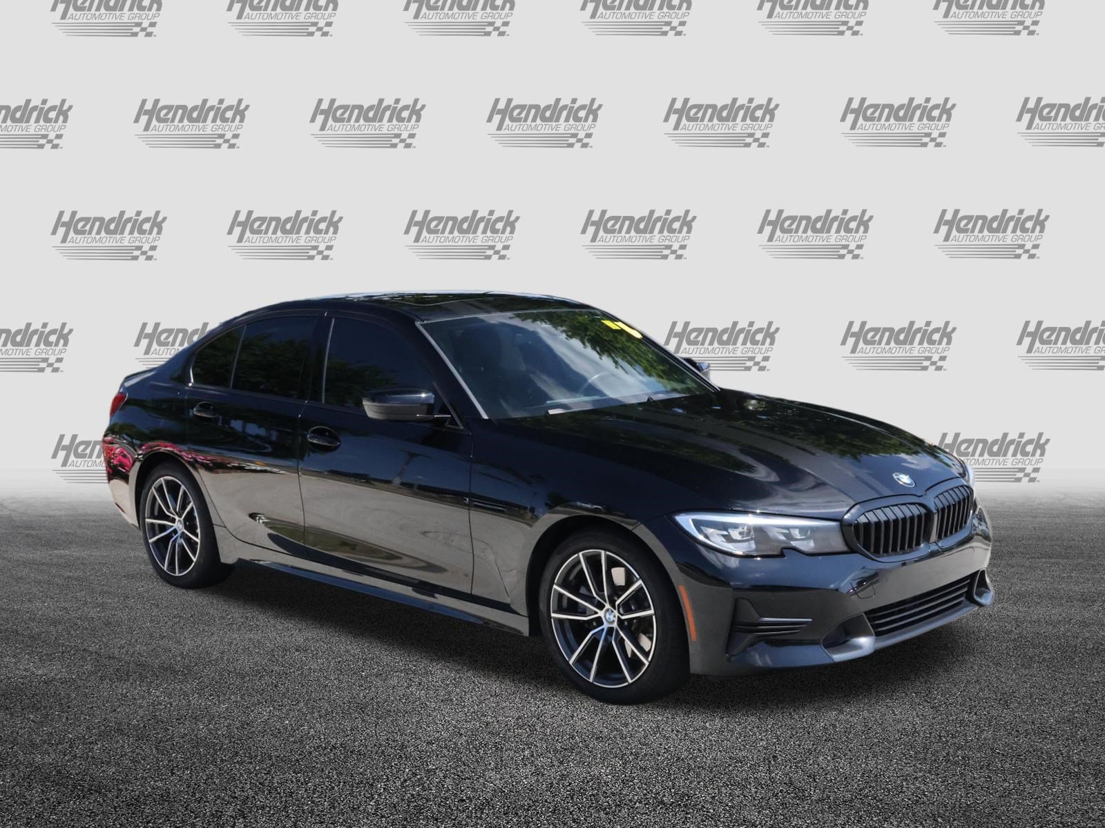 Used 2020 BMW 330i Sedan w/ Driving Assistance Package RWD image 2