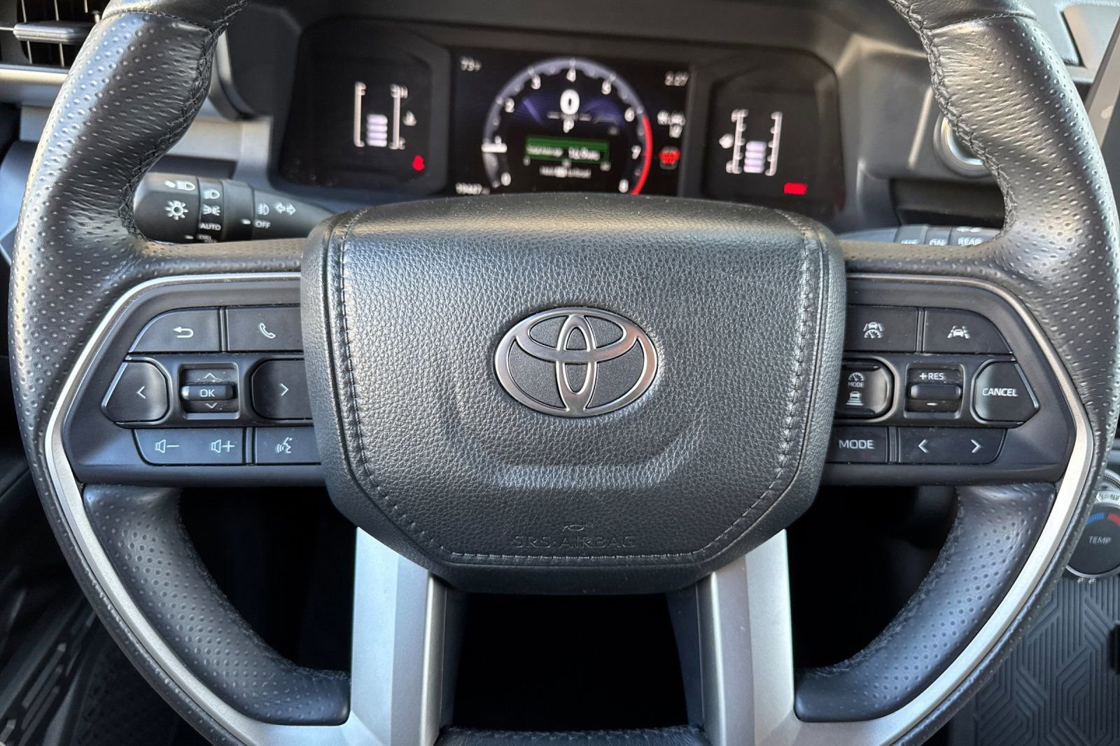 Certified 2025 Toyota 4Runner SR5 image 24