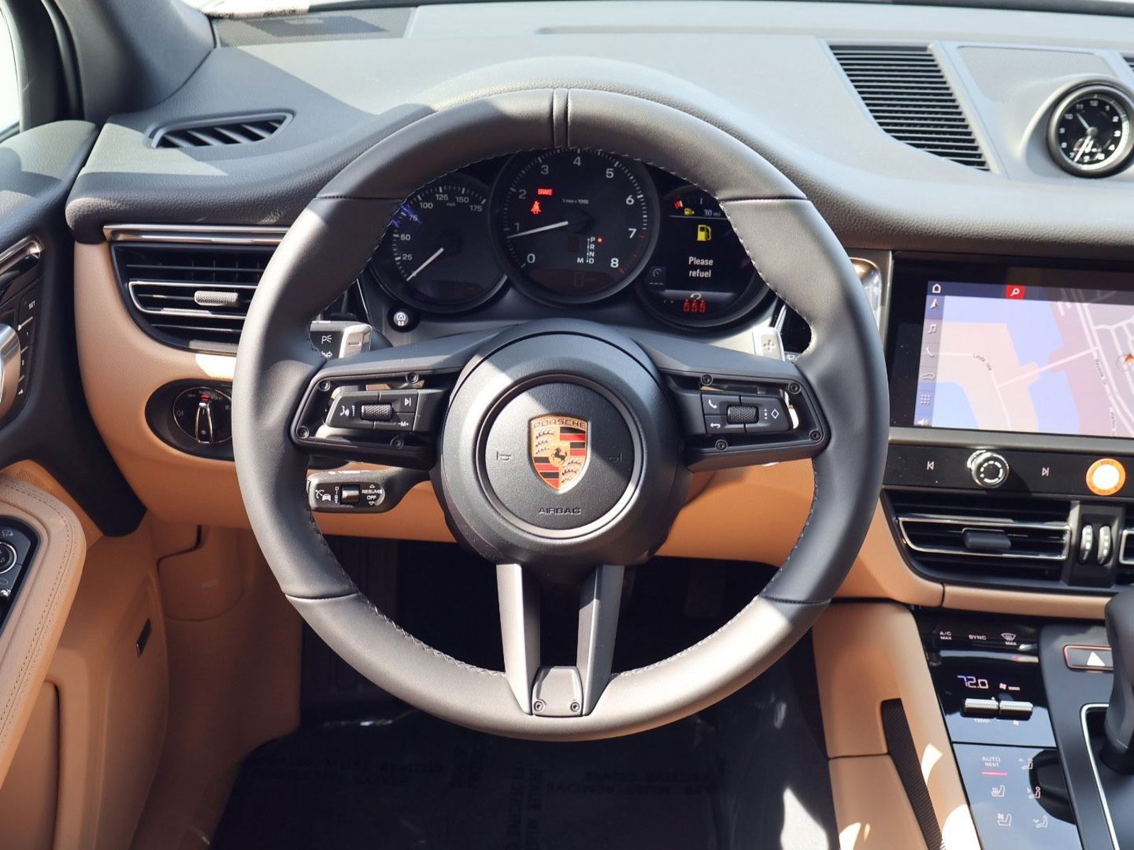 New 2026 Porsche Macan image 14