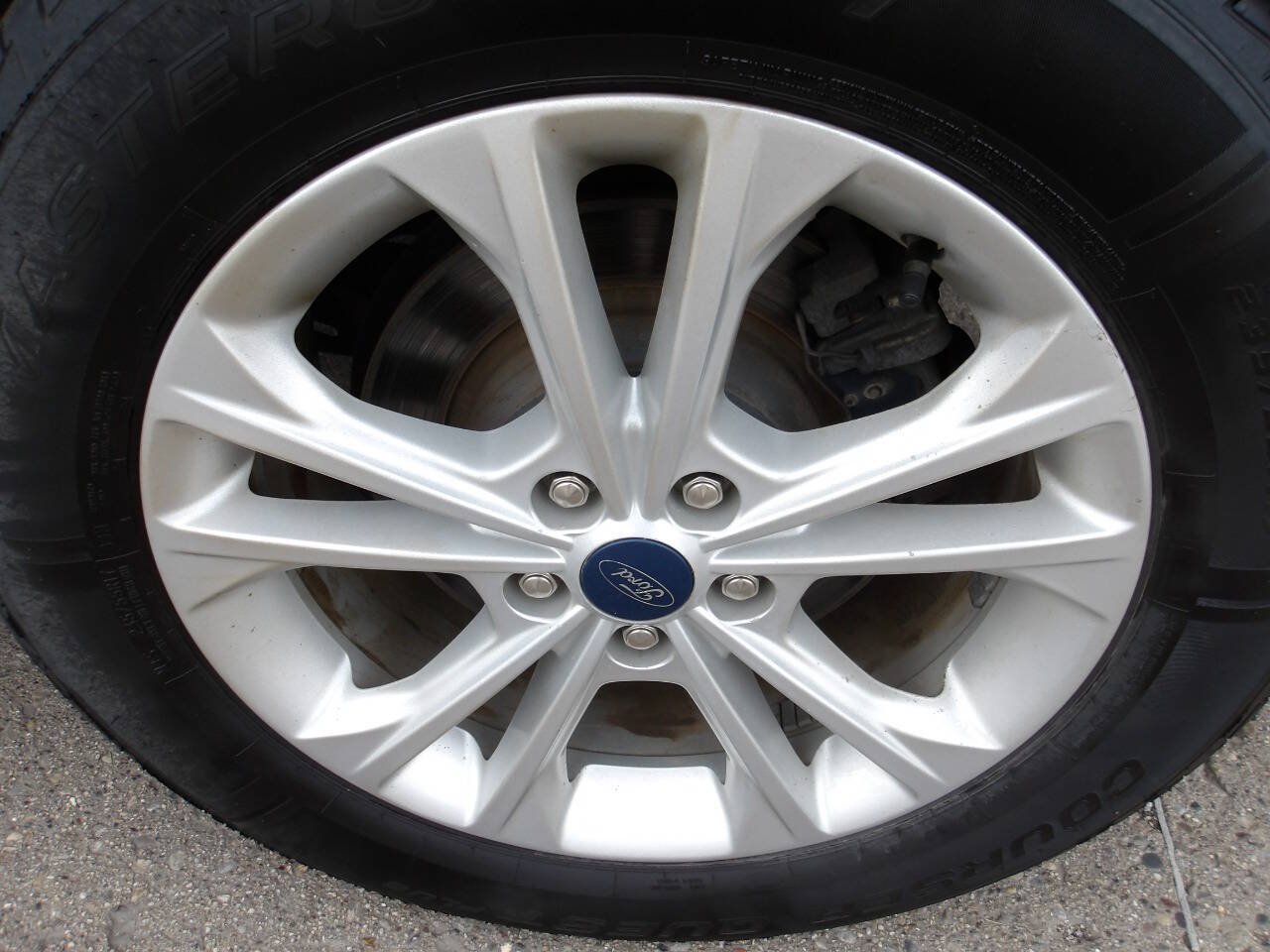 Used 2019 Ford Escape SE AWD/4WD image 27