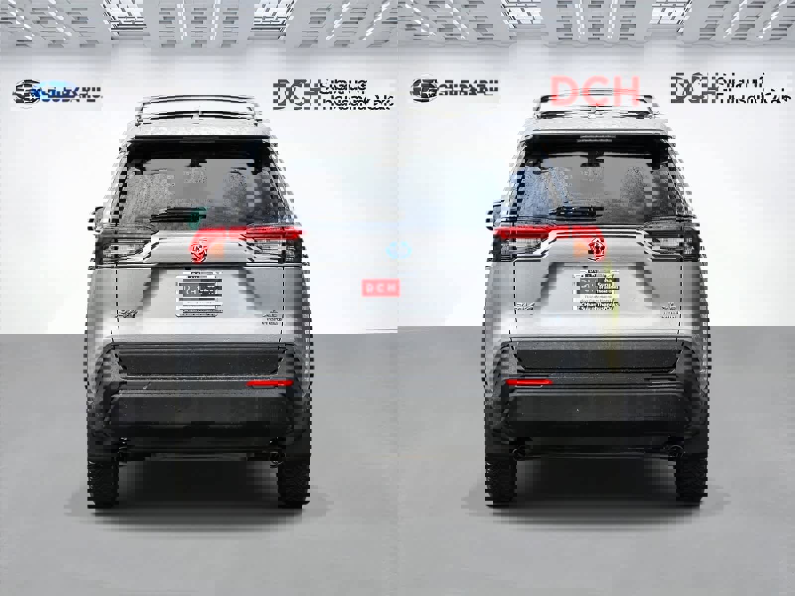 Used 2021 Toyota RAV4 XLE Premium w/ Carpet Mat Package (TMS) image 5