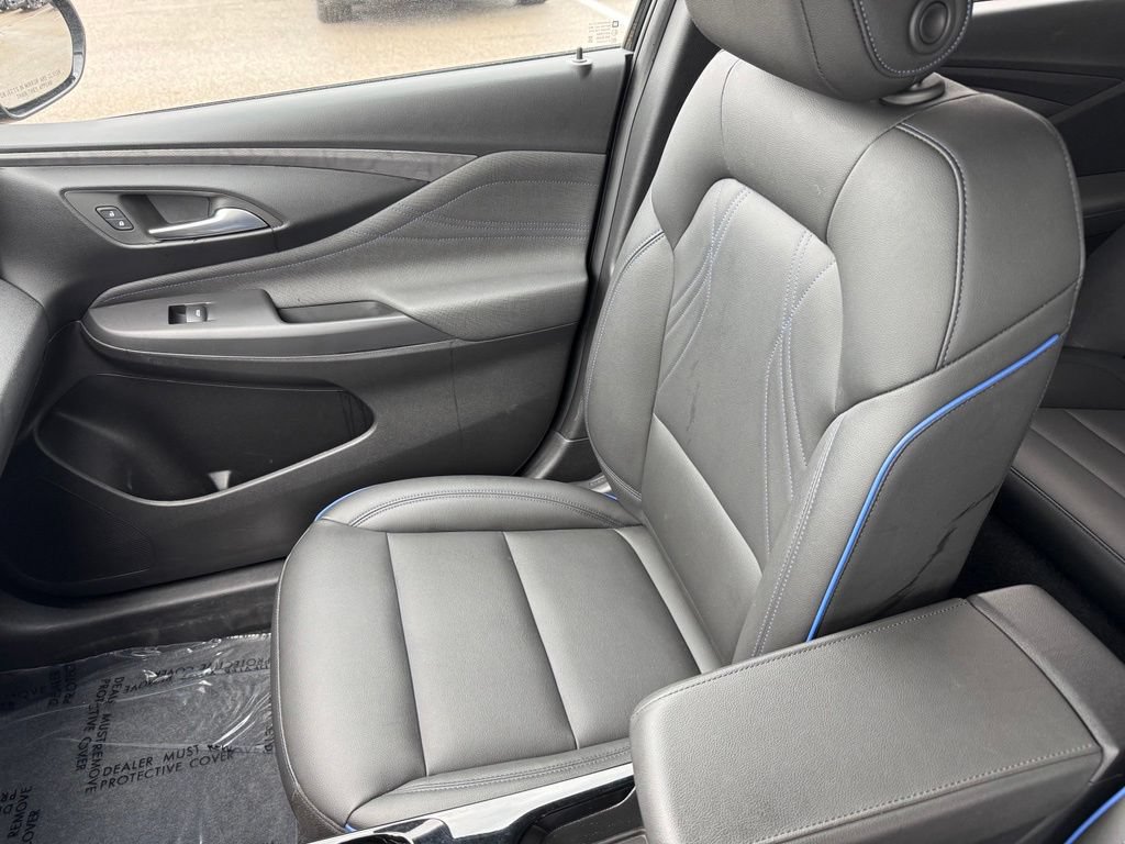 Used 2024 Buick Envista Sport Touring w/ Convenience I Package FWD image 19