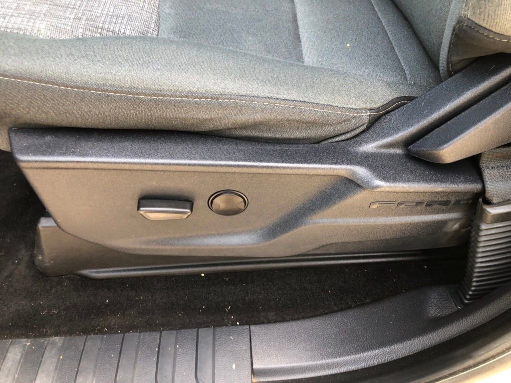 Used 2023 Ford F150 XLT image 13