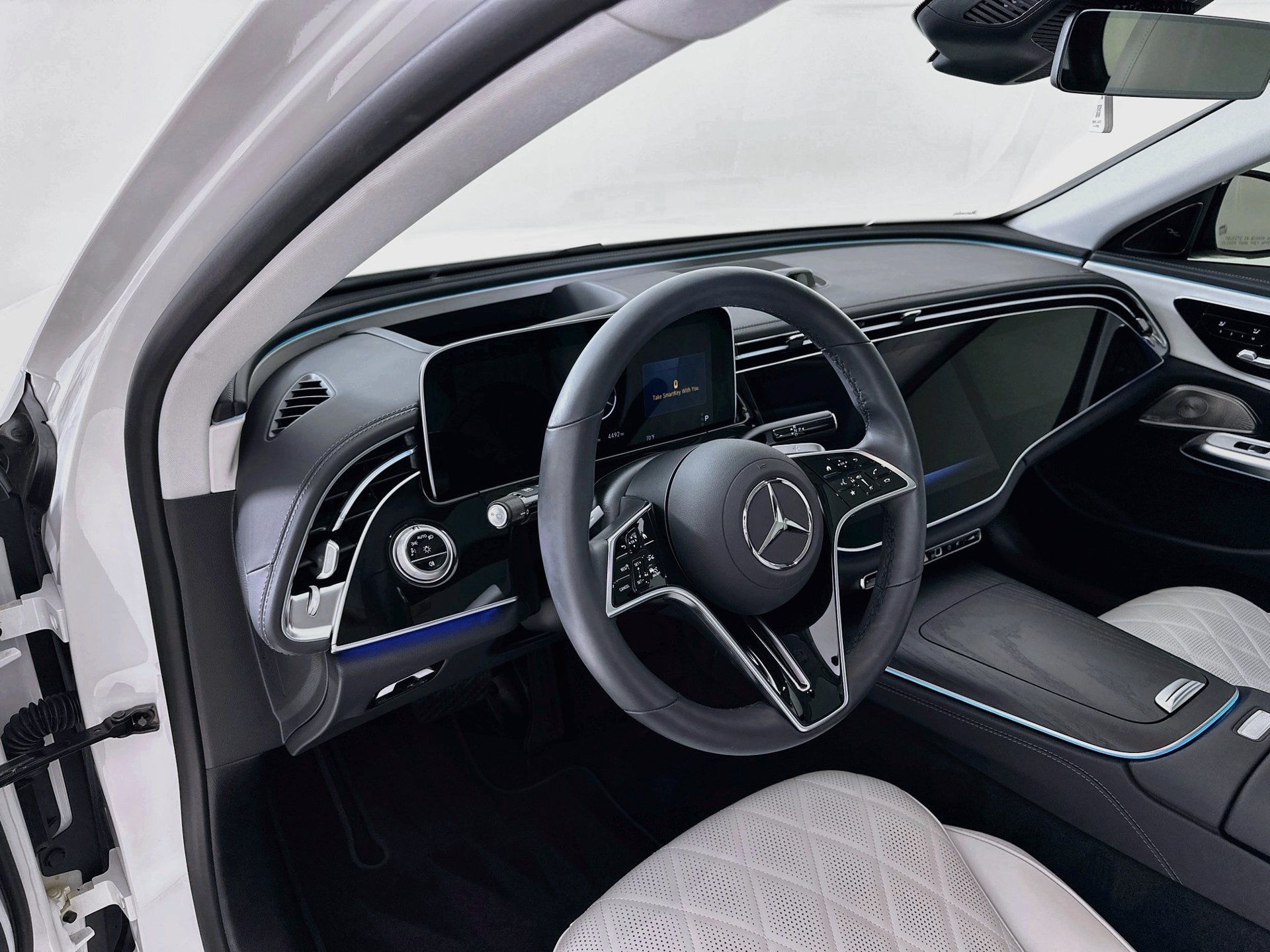 Certified 2025 Mercedes-Benz E 450 4MATIC Sedan image 10
