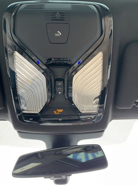 Used 2018 BMW 530e image 48