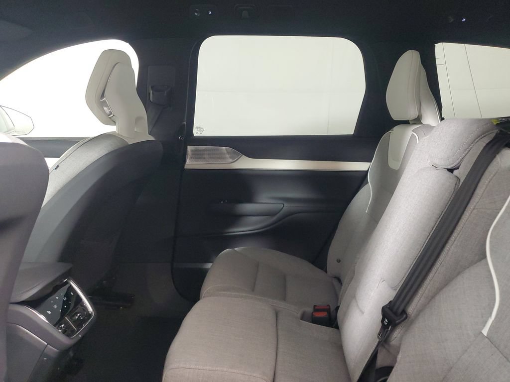Certified 2025 Volvo EX90 Ultra AWD/4WD image 13