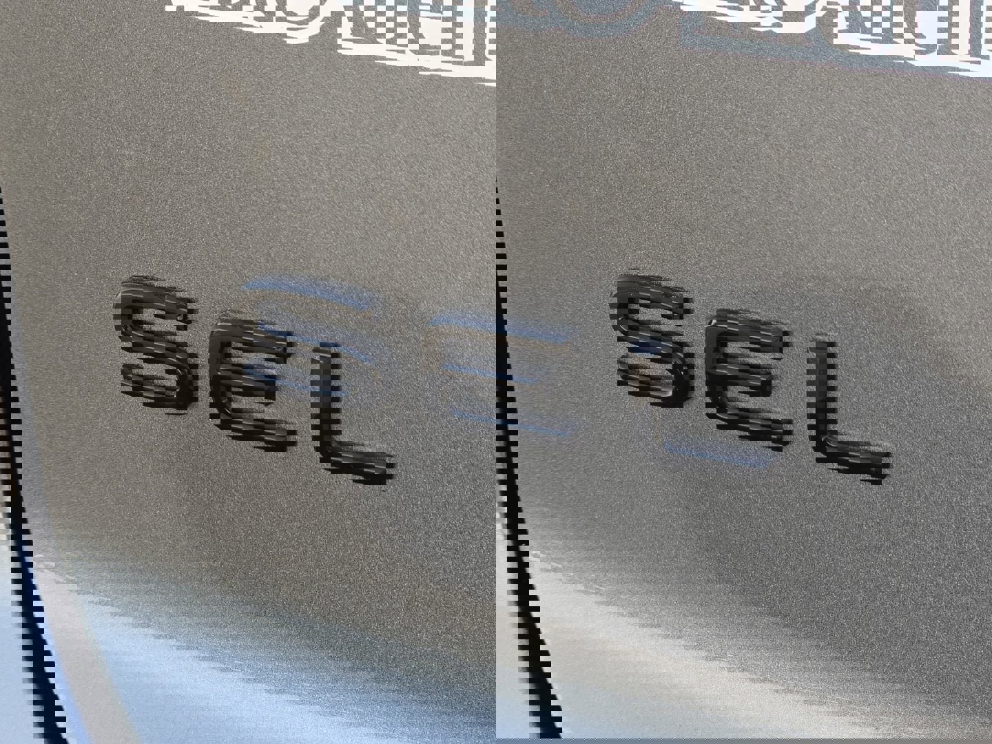 Certified 2025 Volkswagen Atlas Cross Sport SEL R-Line AWD/4WD image 17