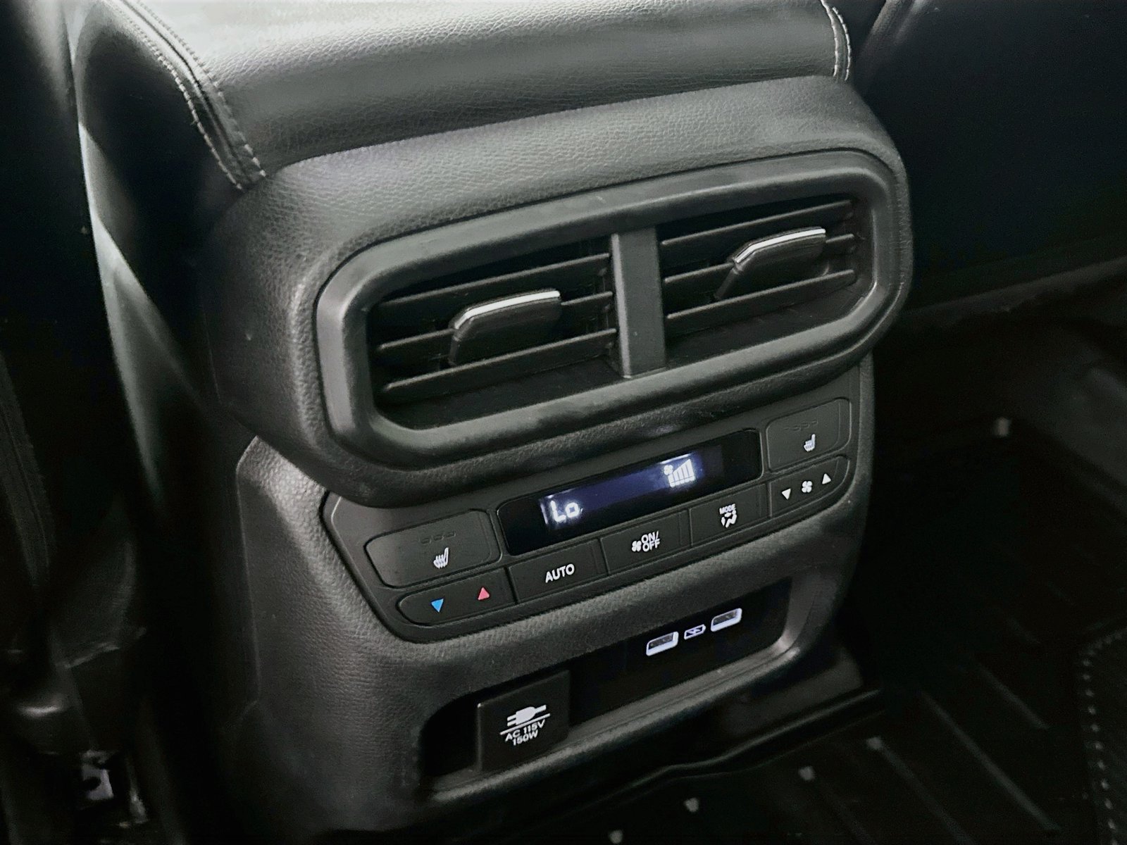 Used 2023 Honda Pilot Elite image 27