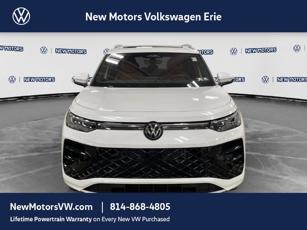 New 2027 Volkswagen Tiguan SEL R-Line AWD/4WD image 8