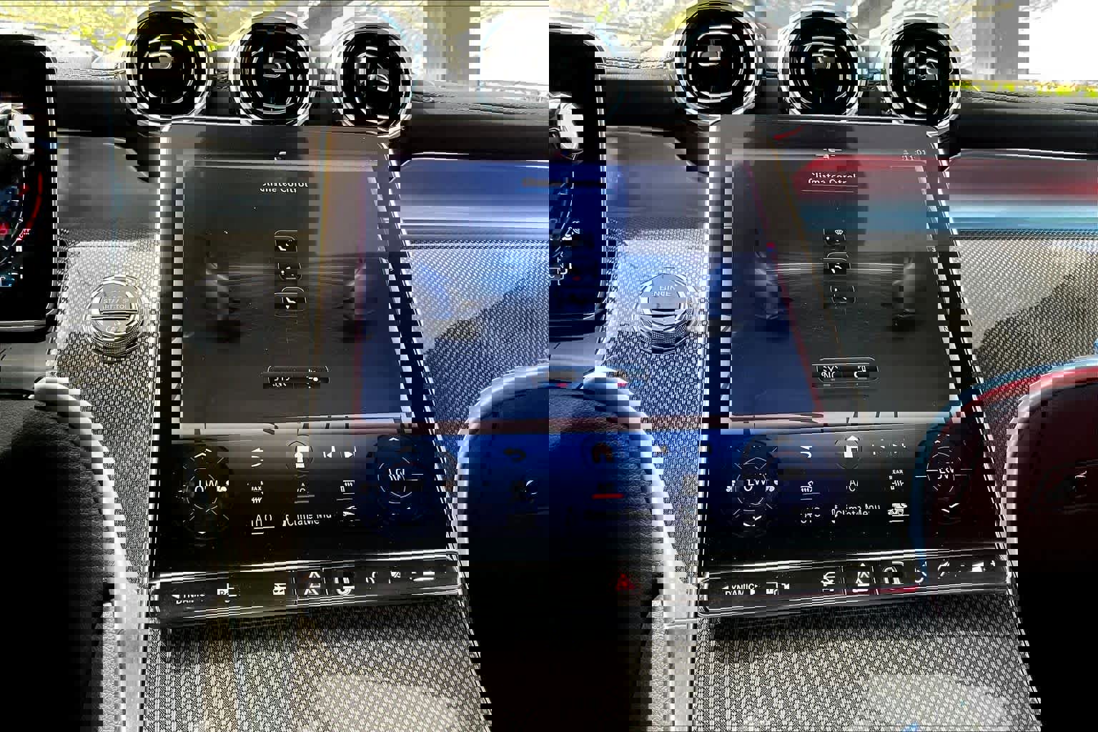 Certified 2024 Mercedes-Benz GLC 300 4MATIC image 35