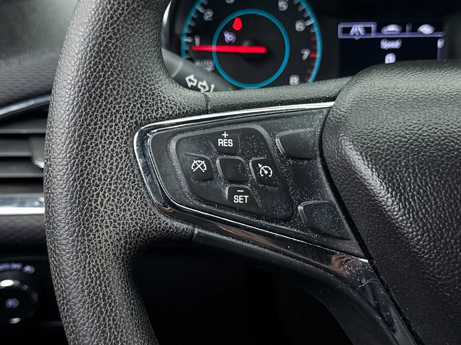 Used 2018 Chevrolet Cruze LT w/ RS Package image 18