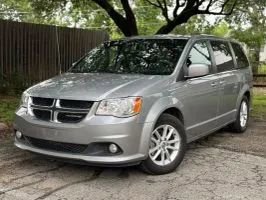 Used 2019 Dodge Grand Caravan SXT image 1