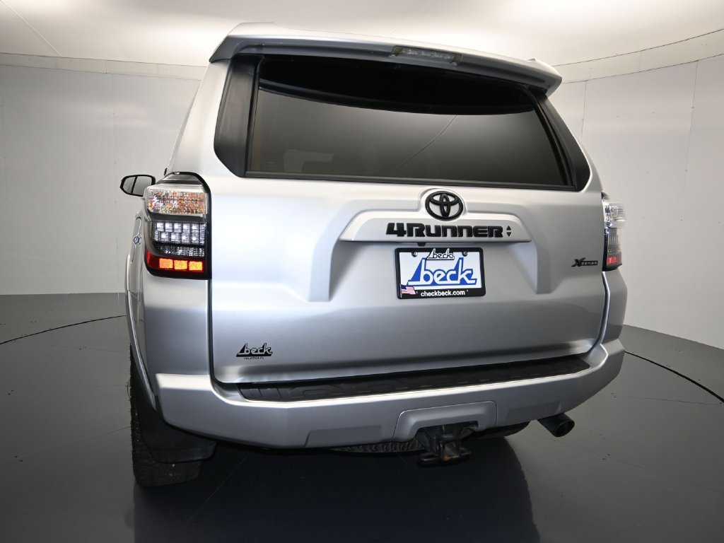 Used 2023 Toyota 4Runner SR5 AWD/4WD image 22