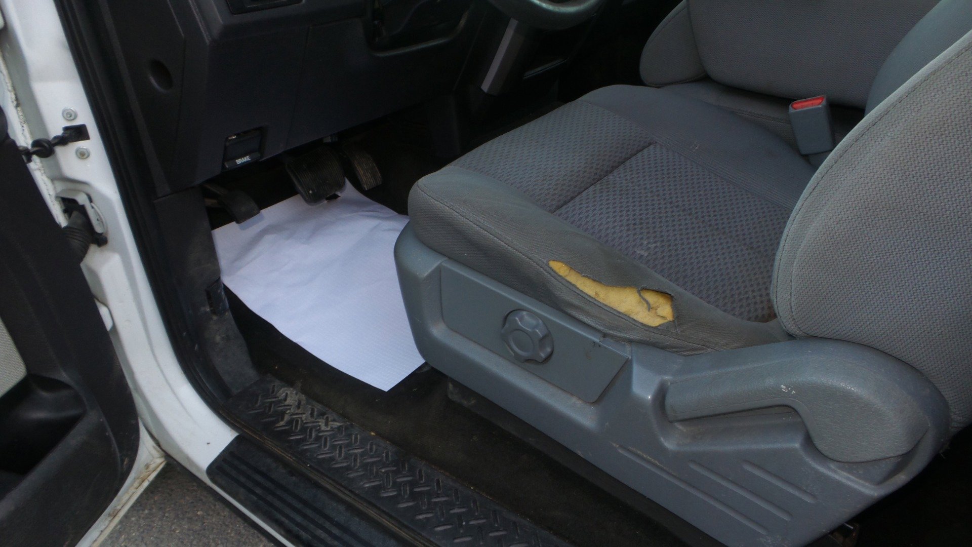 Used 2013 Ford F150 XLT image 17