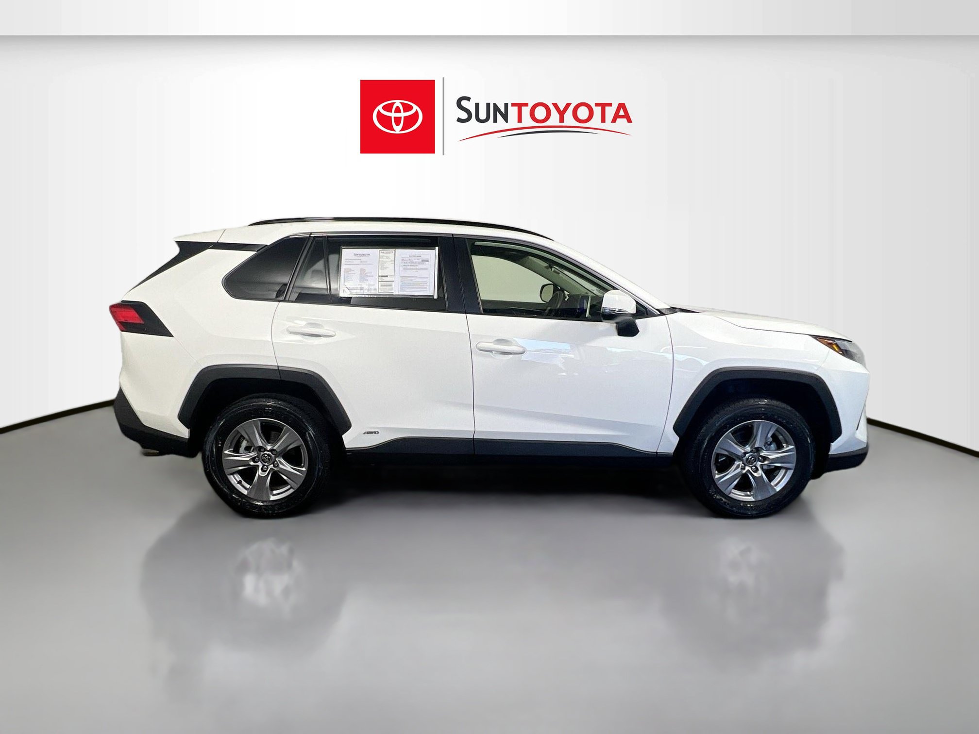 Used 2025 Toyota RAV4 XLE w/ Convenience Package AWD/4WD image 2