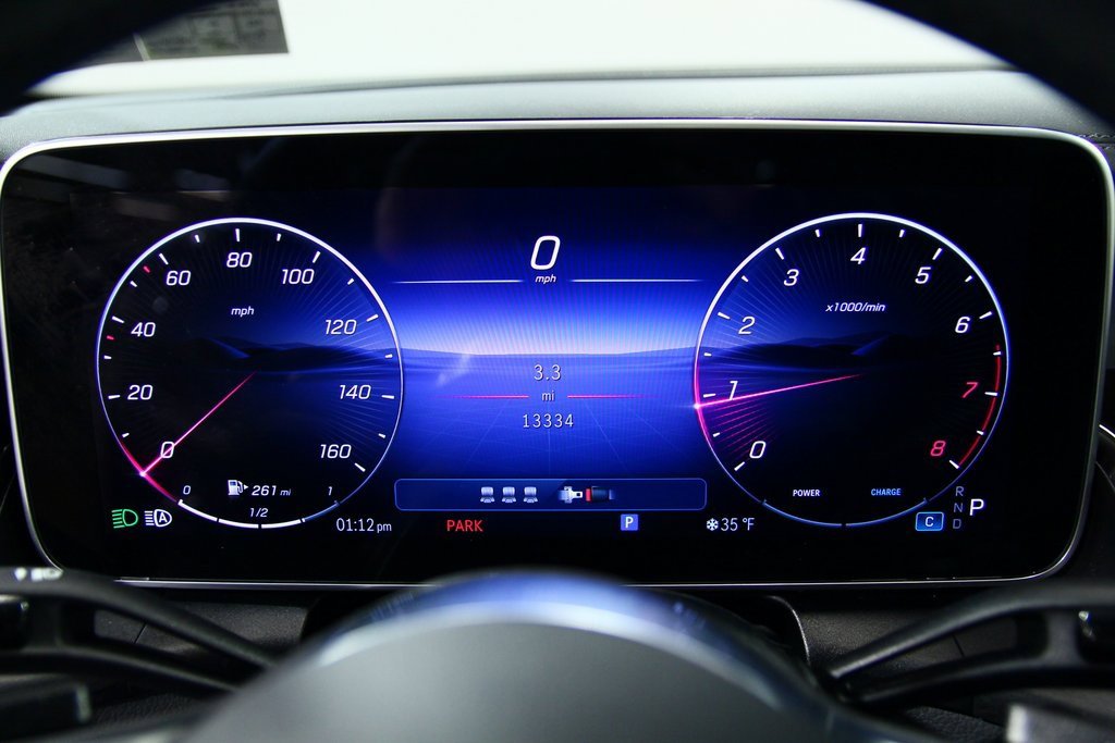 Used 2025 Mercedes-Benz GLC 300 4MATIC image 19