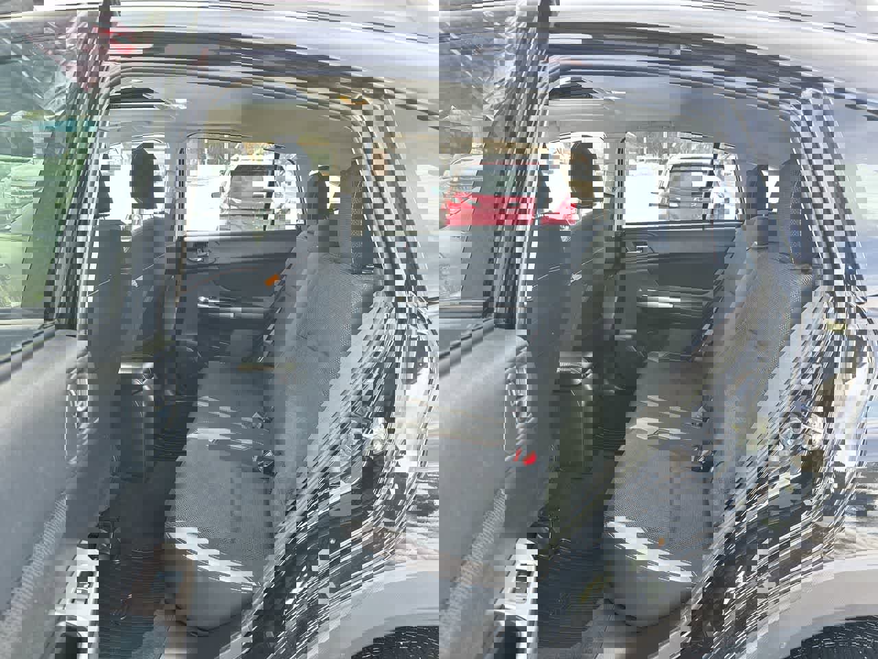 Used 2017 Subaru Crosstrek 2.0i Premium w/ Moonroof Package image 25