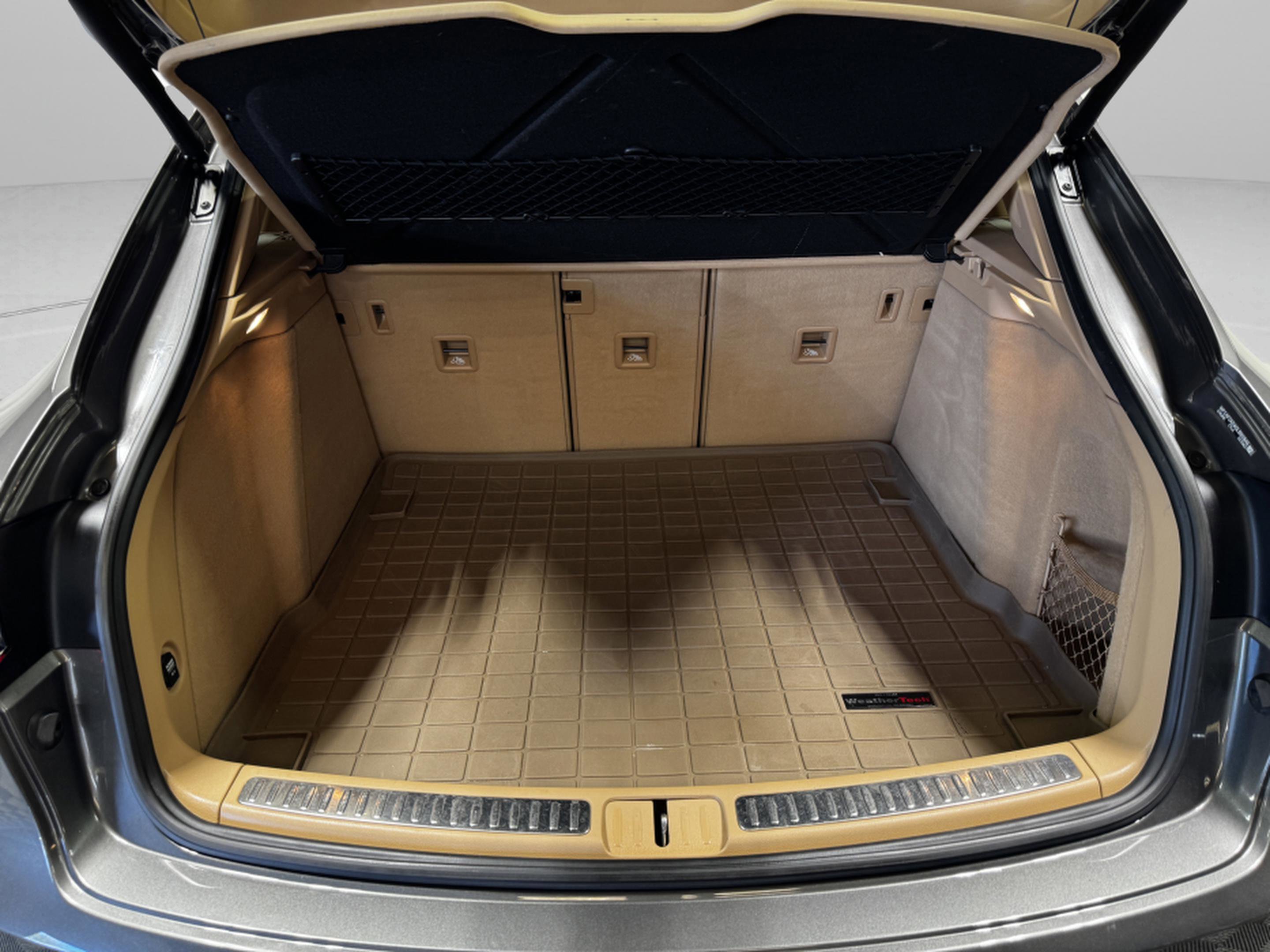 Used 2016 Porsche Macan Turbo image 57