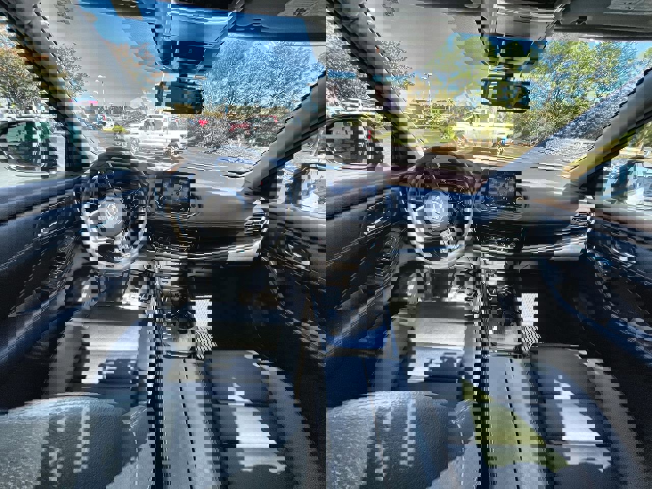 Used 2023 Nissan Rogue SL image 20