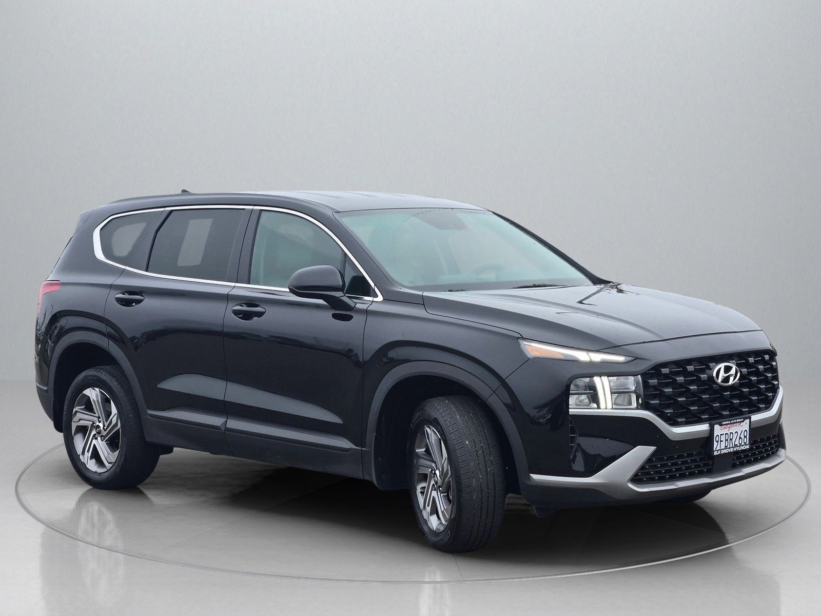 Certified 2023 Hyundai Santa Fe SE image 10