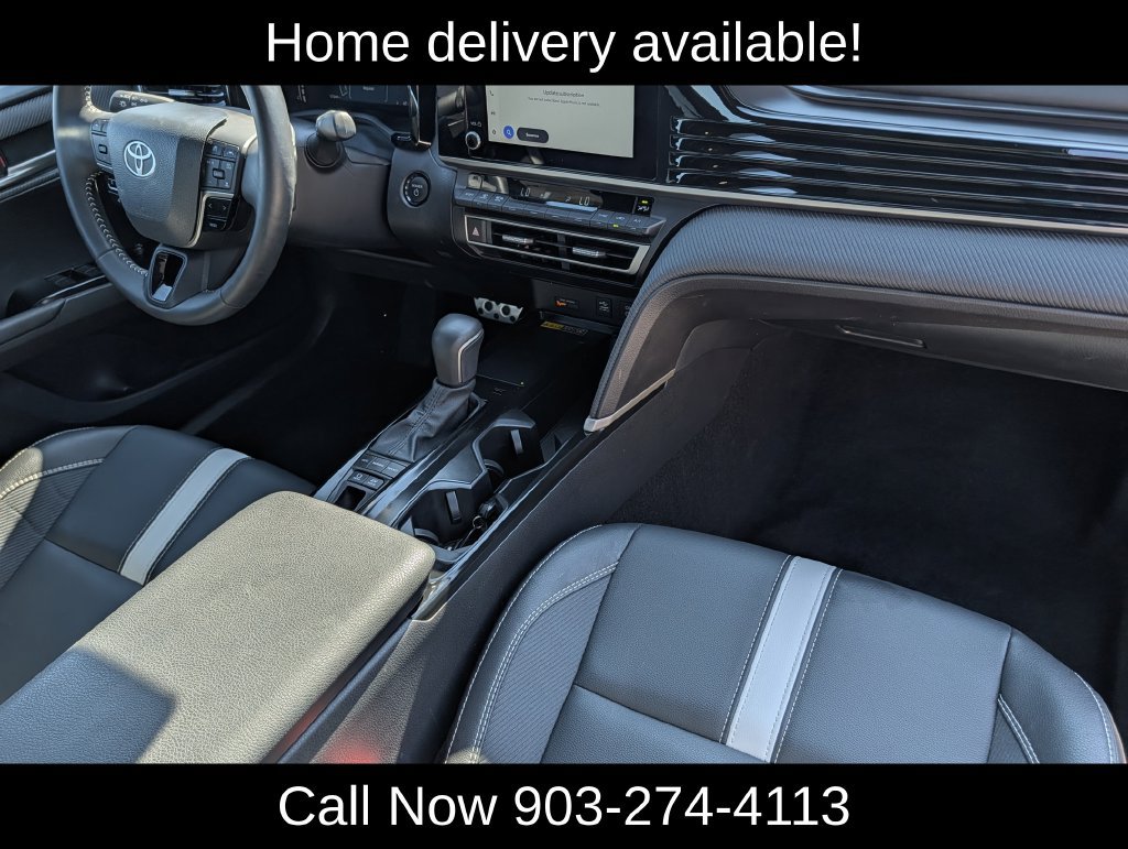 Used 2026 Toyota Camry SE FWD image 32