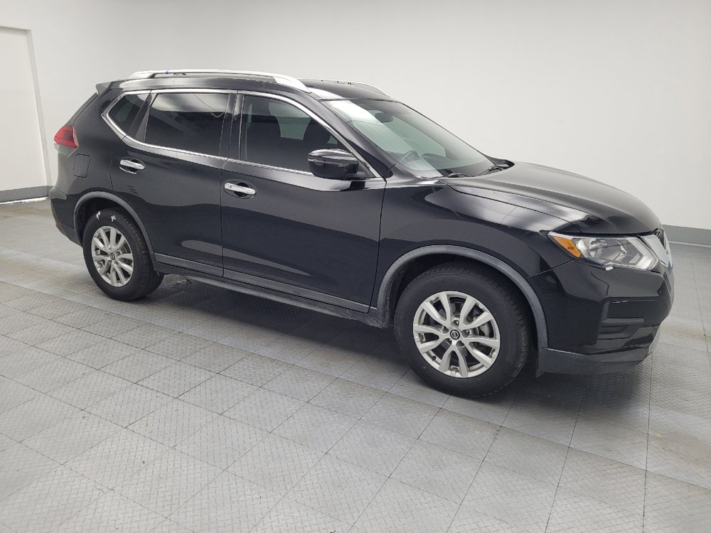 Used 2018 Nissan Rogue SV image 11